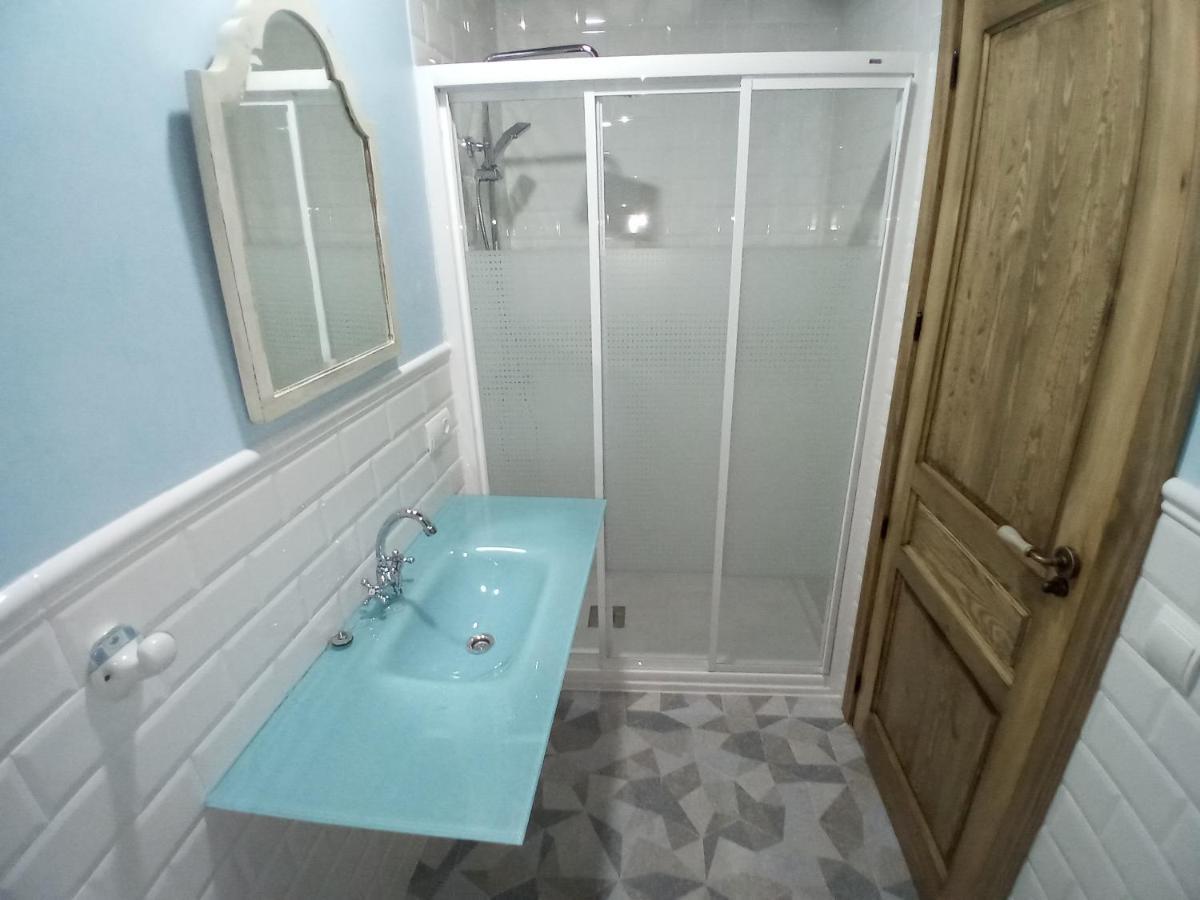 Hostal La Medina De Camponaraya Kültér fotó