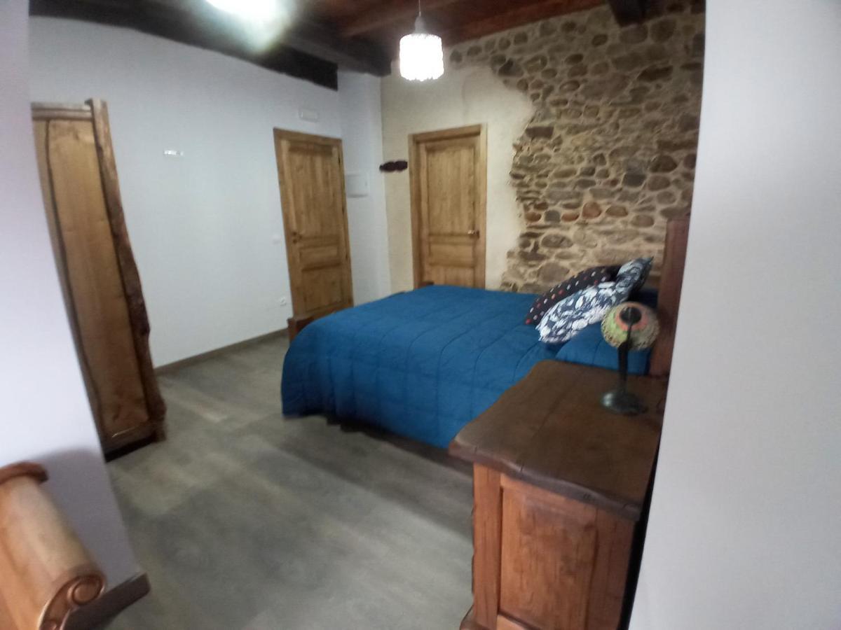 Hostal La Medina De Camponaraya Kültér fotó