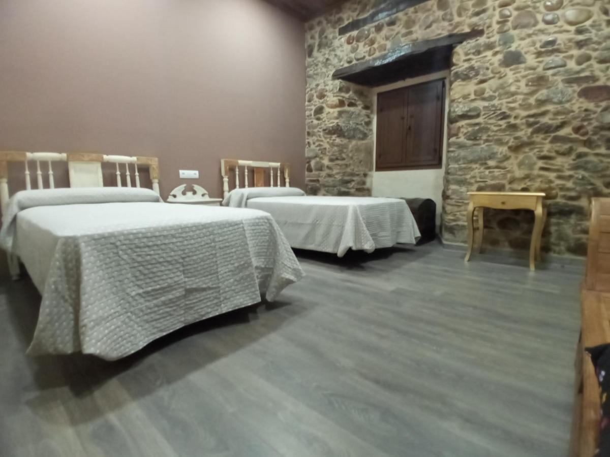 Hostal La Medina De Camponaraya Kültér fotó