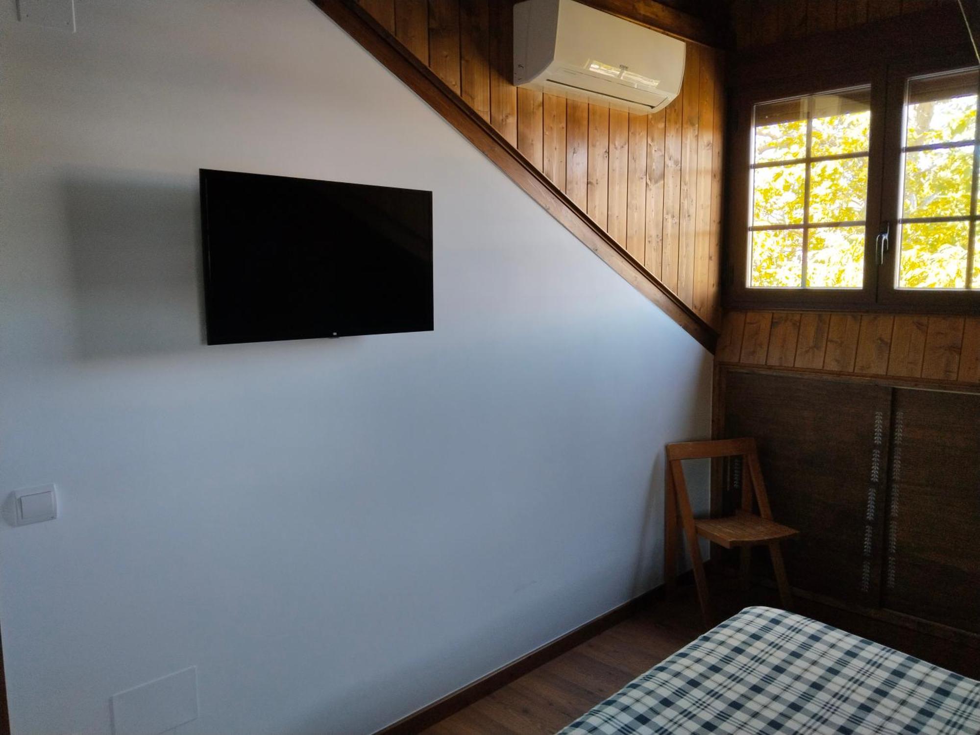 Hostal La Medina De Camponaraya Kültér fotó